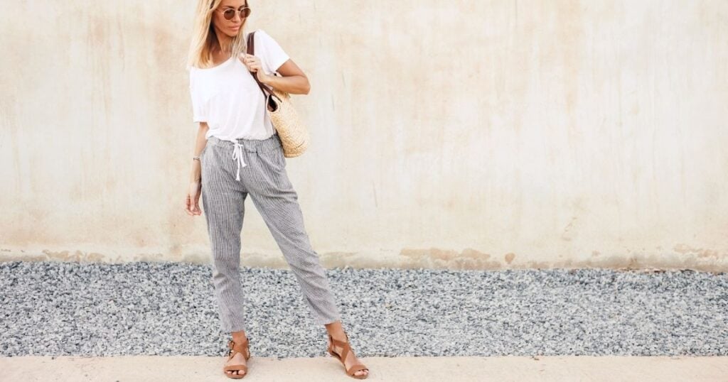 what shoes to wear with joggers