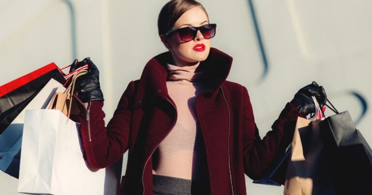 what to wear shopping