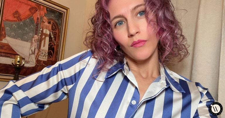 striped shirt outfit